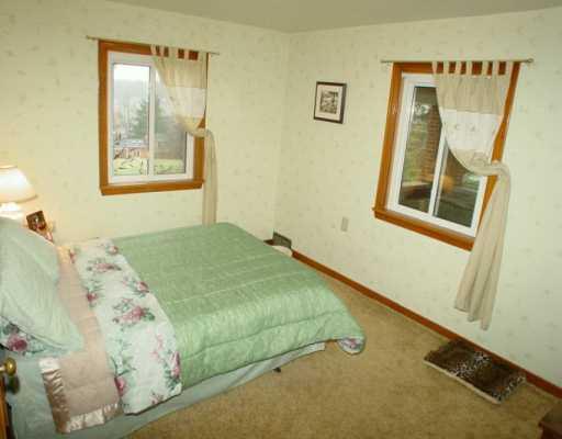 1748 Locust Road Franklin Park, PA 15143 - Photo 5 of 8 Master Bedroom.