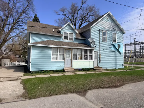 $68,000 | 822 Vine Street, Manistee, MI 49660