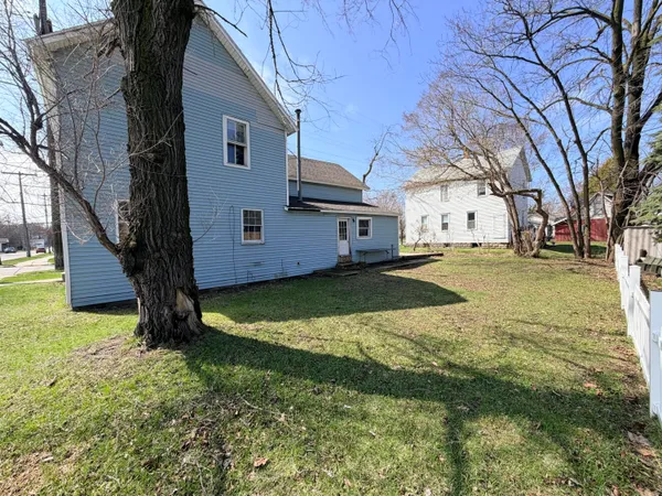 $68,000 | 822 Vine Street, Manistee, MI 49660