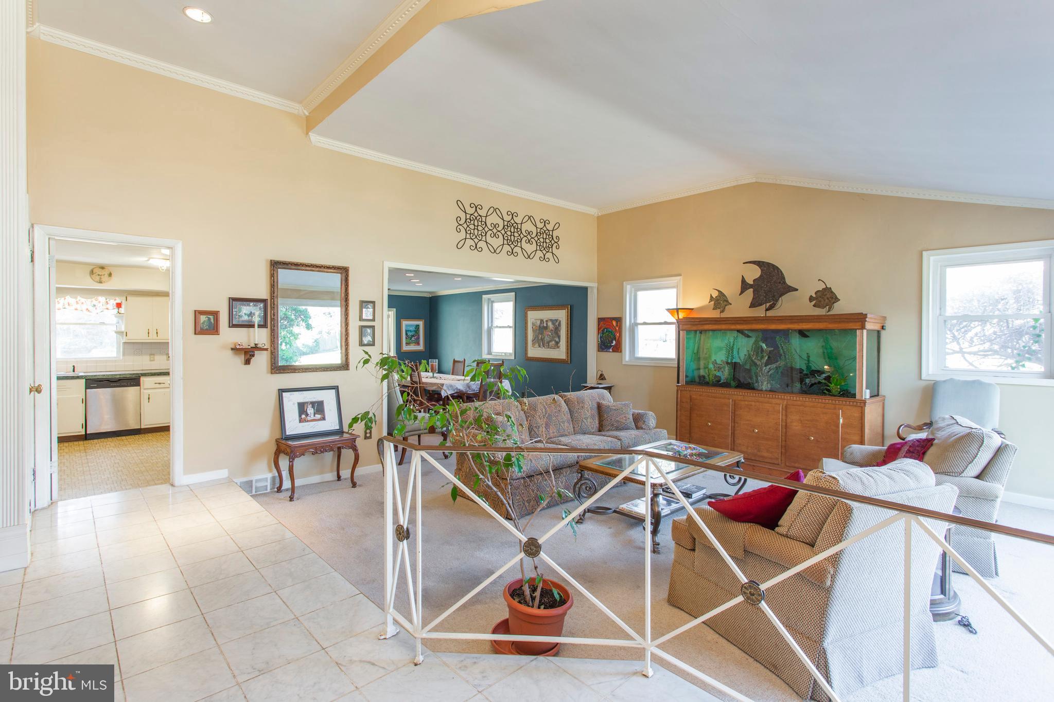 1108 Sandringham Road Bala Cynwyd, PA 19004 - Photo 3 of 41