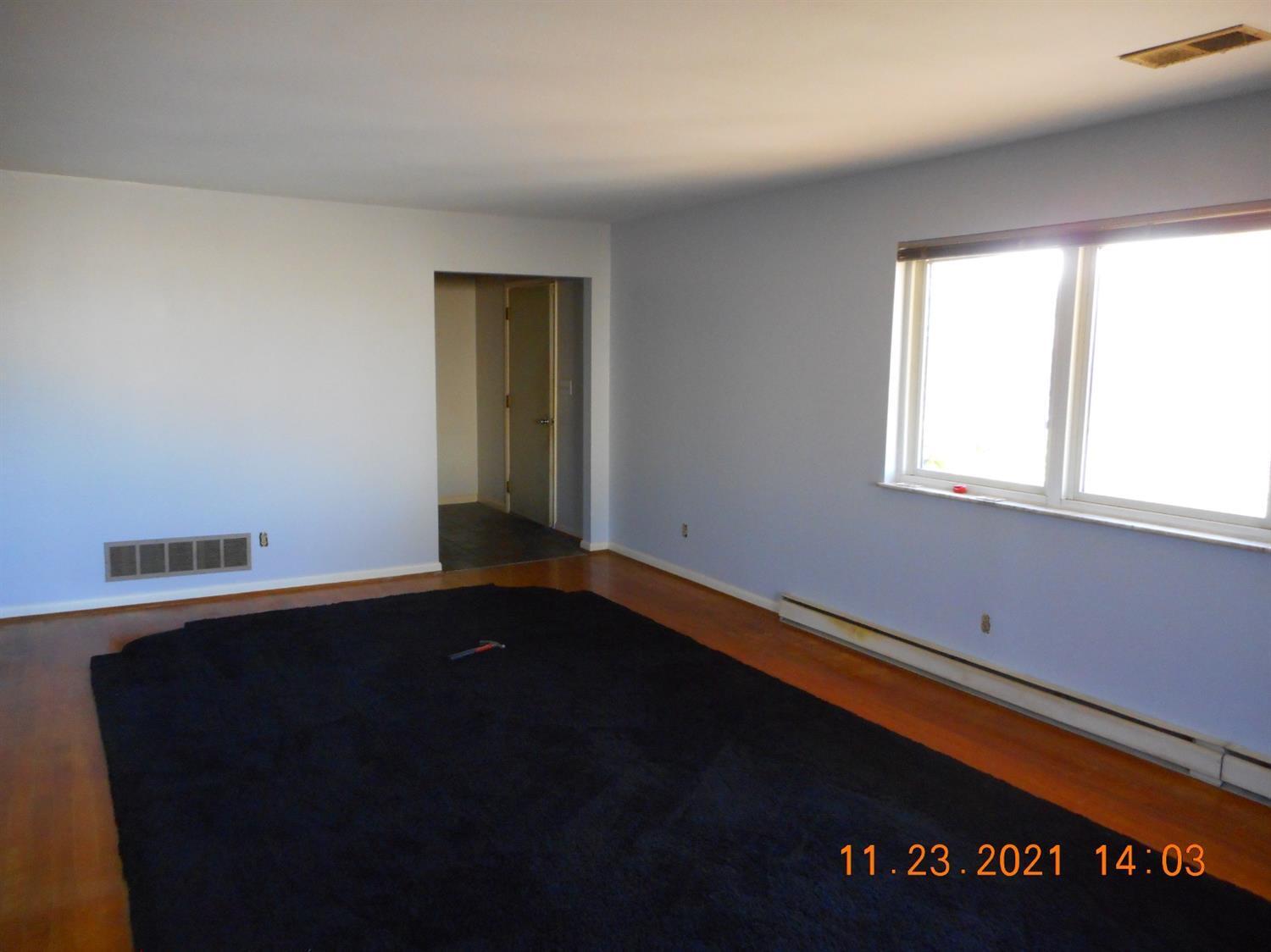 4814 Ebenezer Road Cincinnati, OH 45248 - Photo 7 of 29