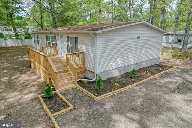 $315,000 | 32123 Steel Drive, Millsboro, DE 19966