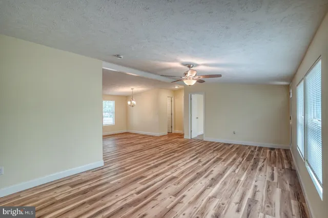 $315,000 | 32123 Steel Drive, Millsboro, DE 19966