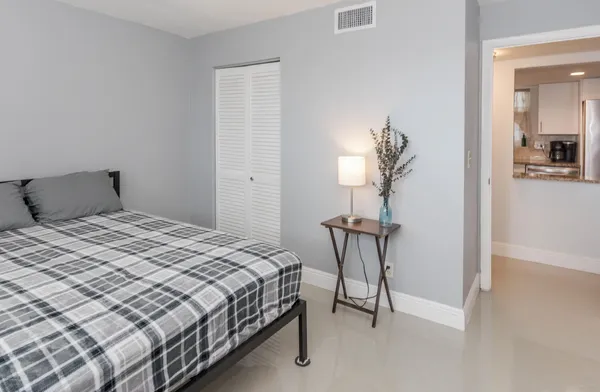 $119,000 | 711 Lori Drive, Unit 408, Palm Springs, FL 33461