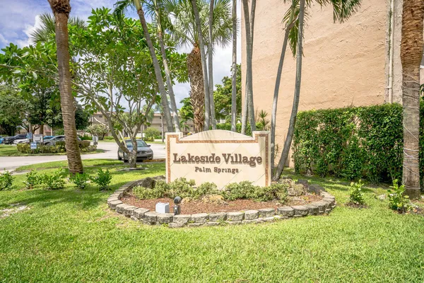 $119,000 | 711 Lori Drive, Unit 408, Palm Springs, FL 33461