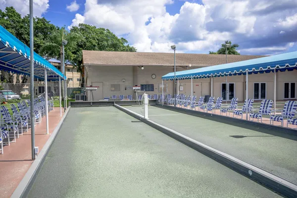 $119,000 | 711 Lori Drive, Unit 408, Palm Springs, FL 33461