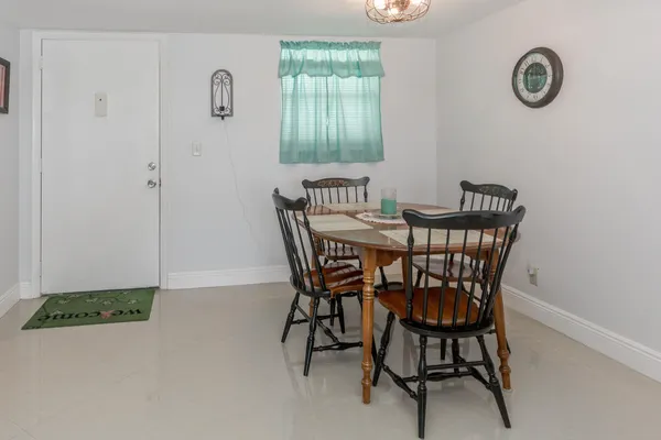 $119,000 | 711 Lori Drive, Unit 408, Palm Springs, FL 33461