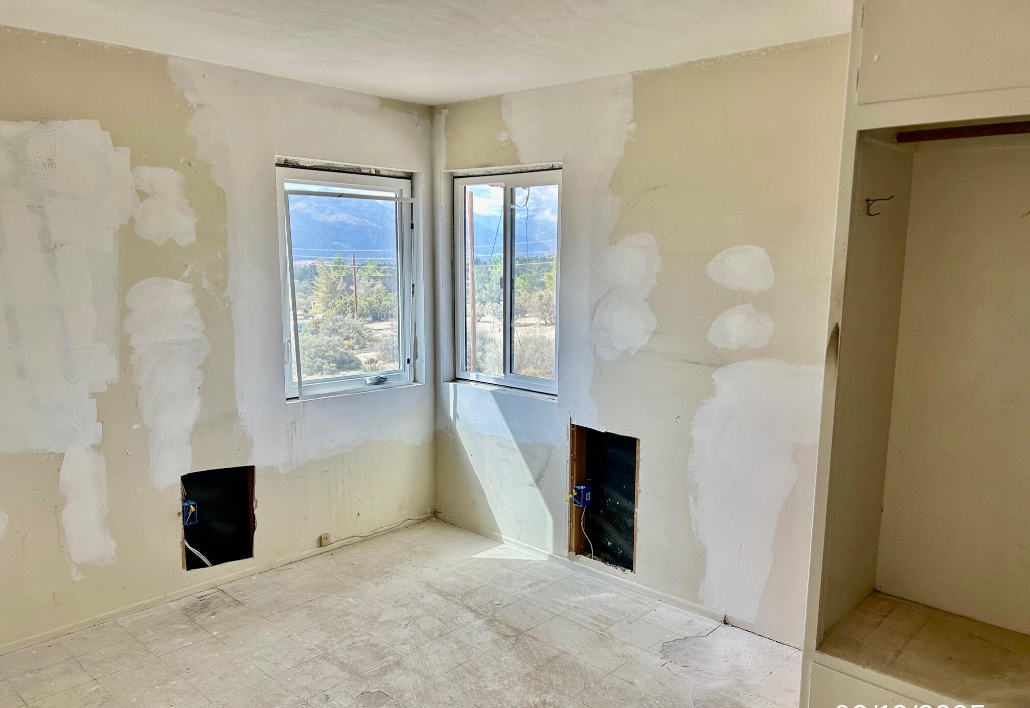 61550 Jeraboa Road Mountain Center, CA 92561 - Photo 8 of 13 a view of an empty room with a window