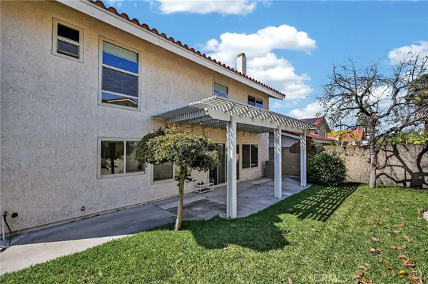 a view of a lake with houses lake and trees