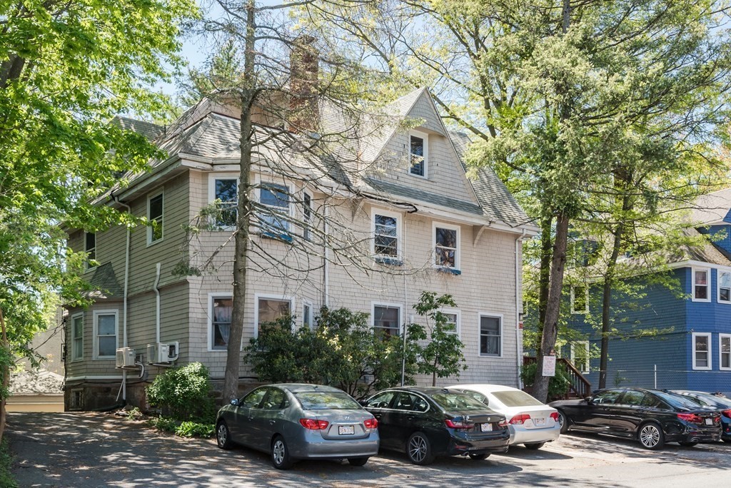 21 Kinross Road, Unit 1 Boston, MA 02135 - Photo 1 of 6 Gallery Image 1