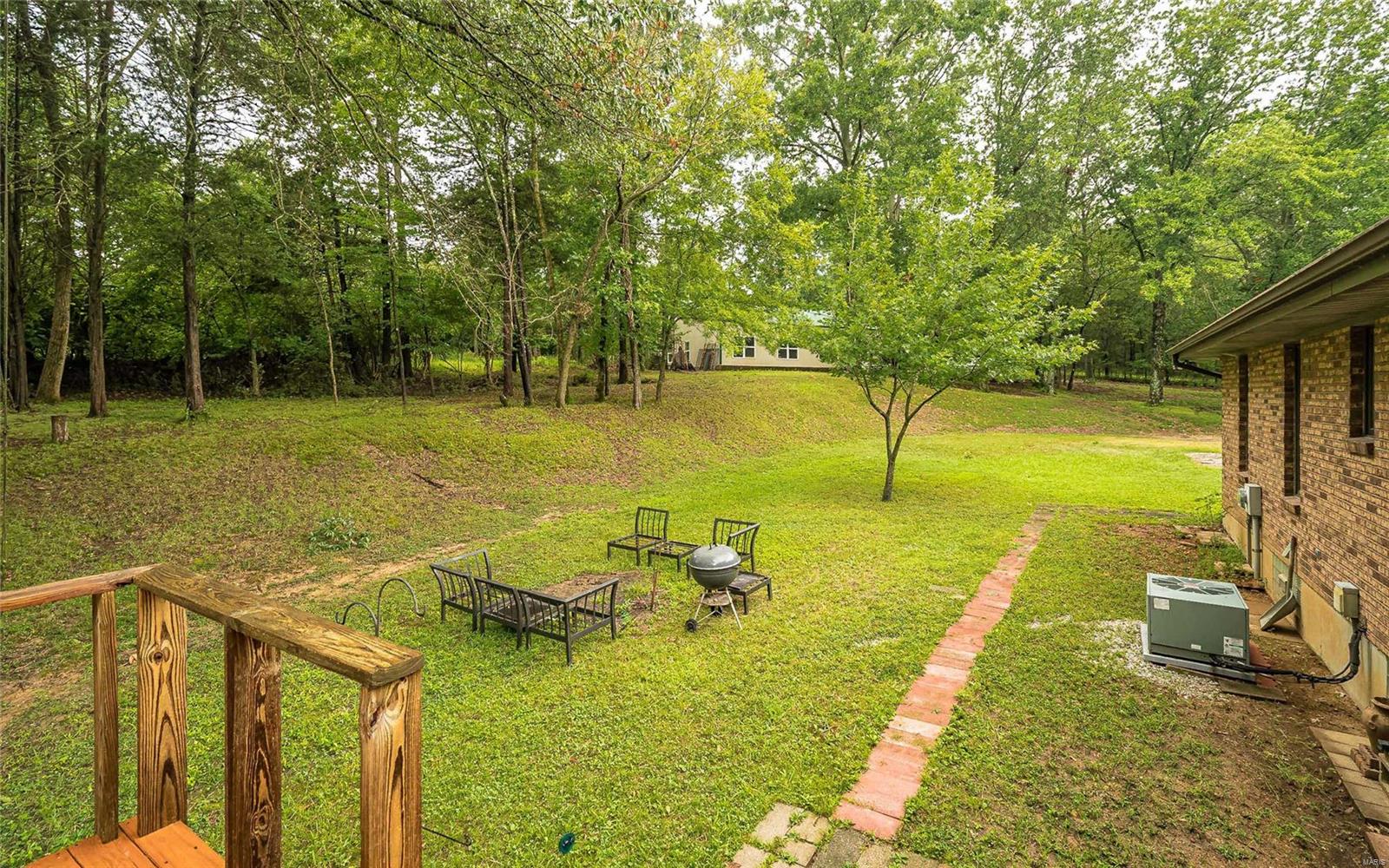 6474 Hagemann Road St. Louis, MO 63128 - Photo 16 of 36 Gallery Image 16