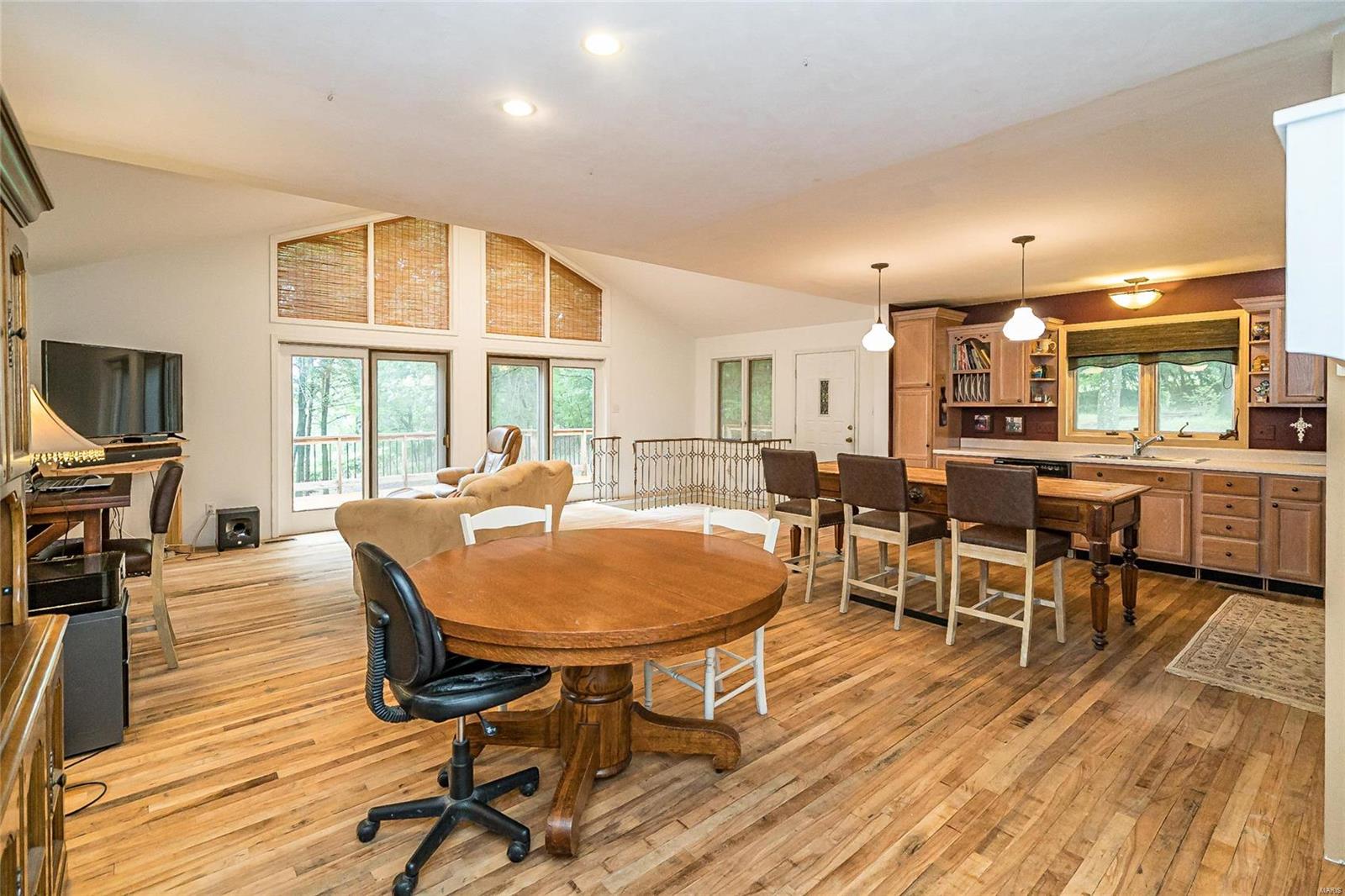 6474 Hagemann Road St. Louis, MO 63128 - Photo 17 of 36 Gallery Image 17
