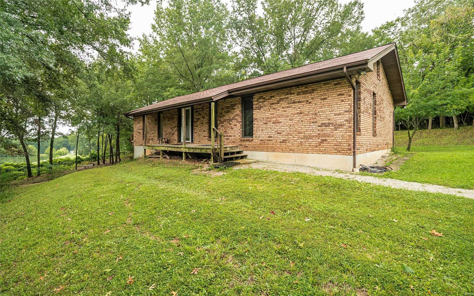 6474 Hagemann Road St. Louis, MO 63128 - Photo 5 of 36 Gallery Image 5