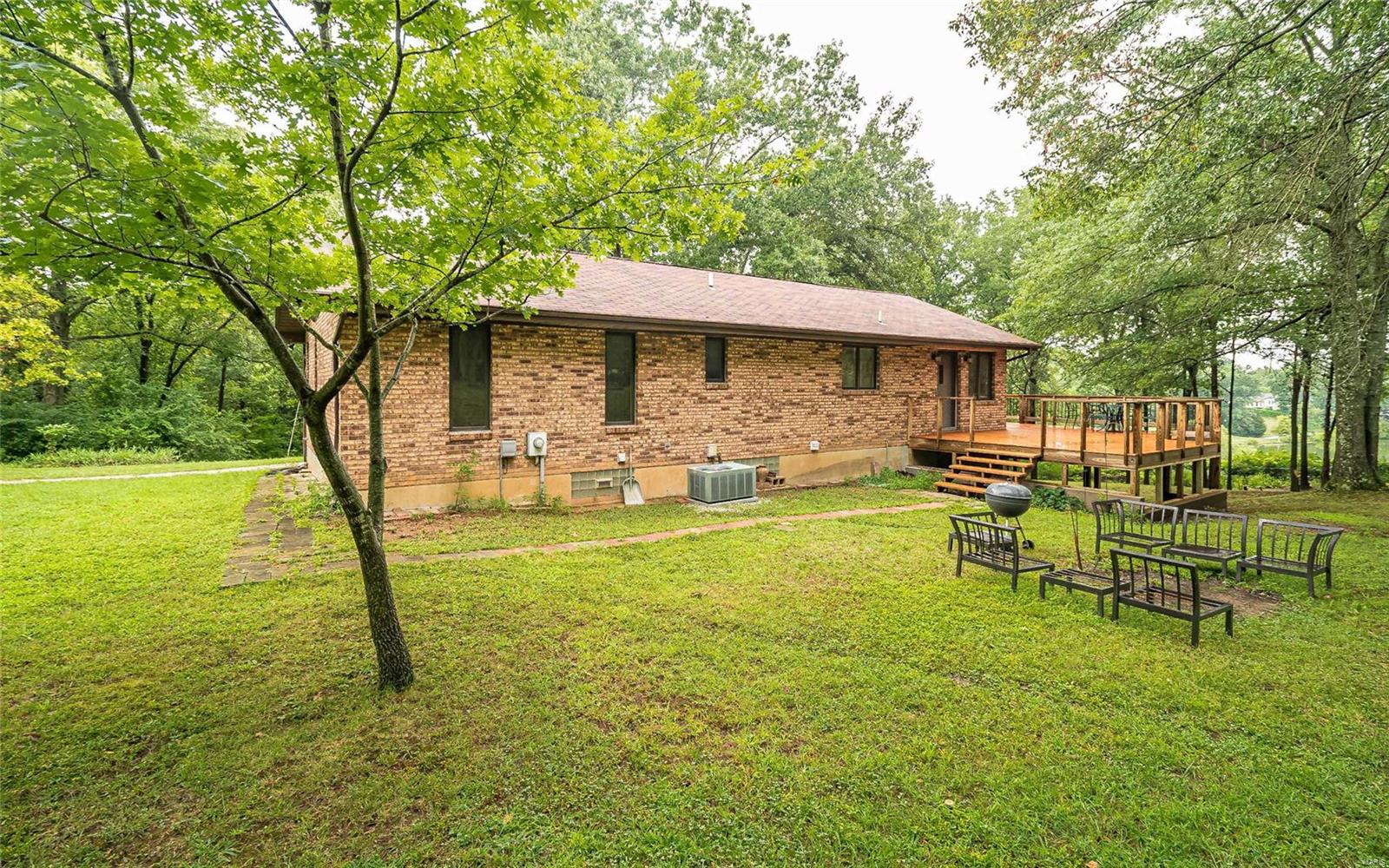 6474 Hagemann Road St. Louis, MO 63128 - Photo 7 of 36 Gallery Image 7