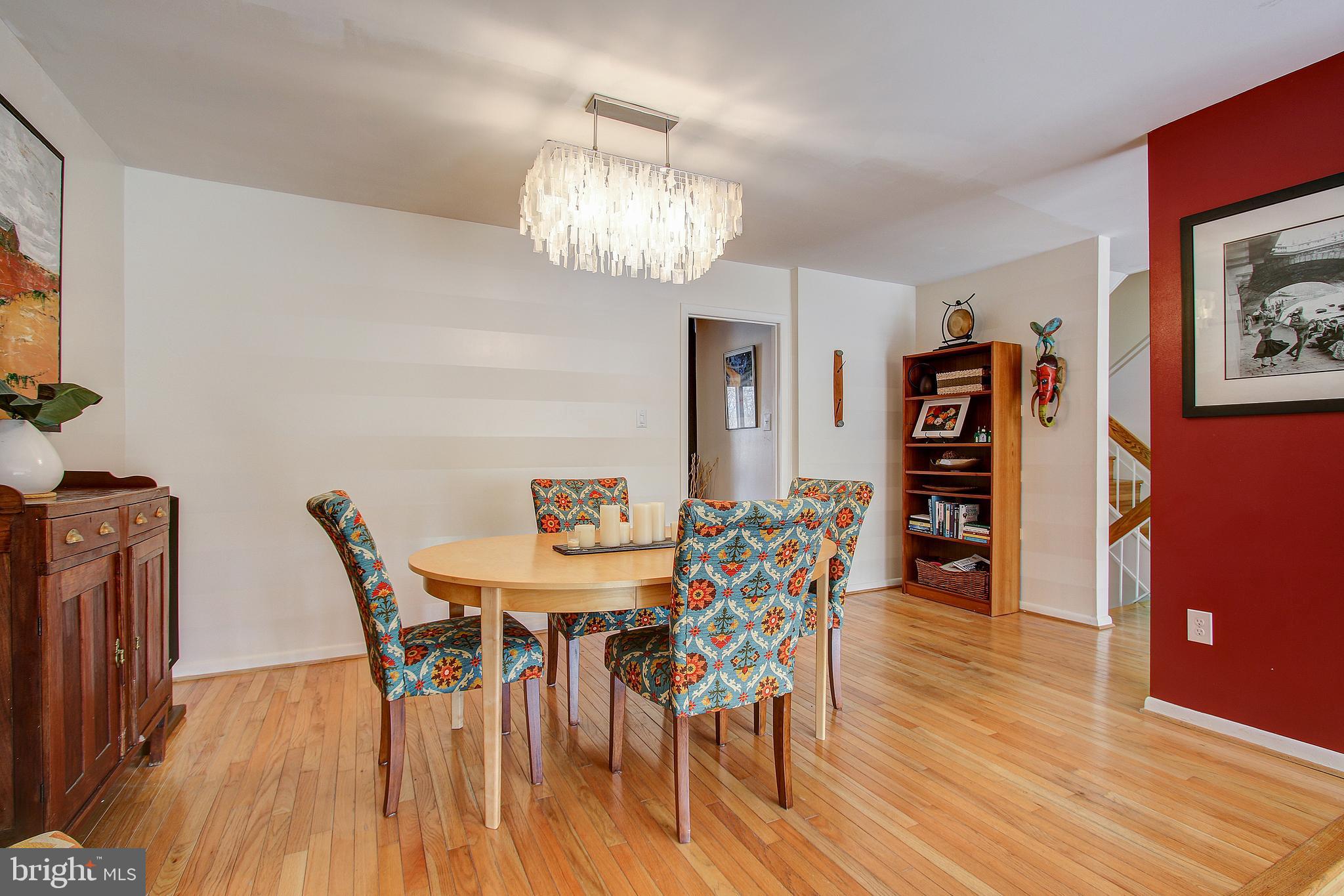 12011 Insha Court Reston, VA 20191 - Photo 11 of 33