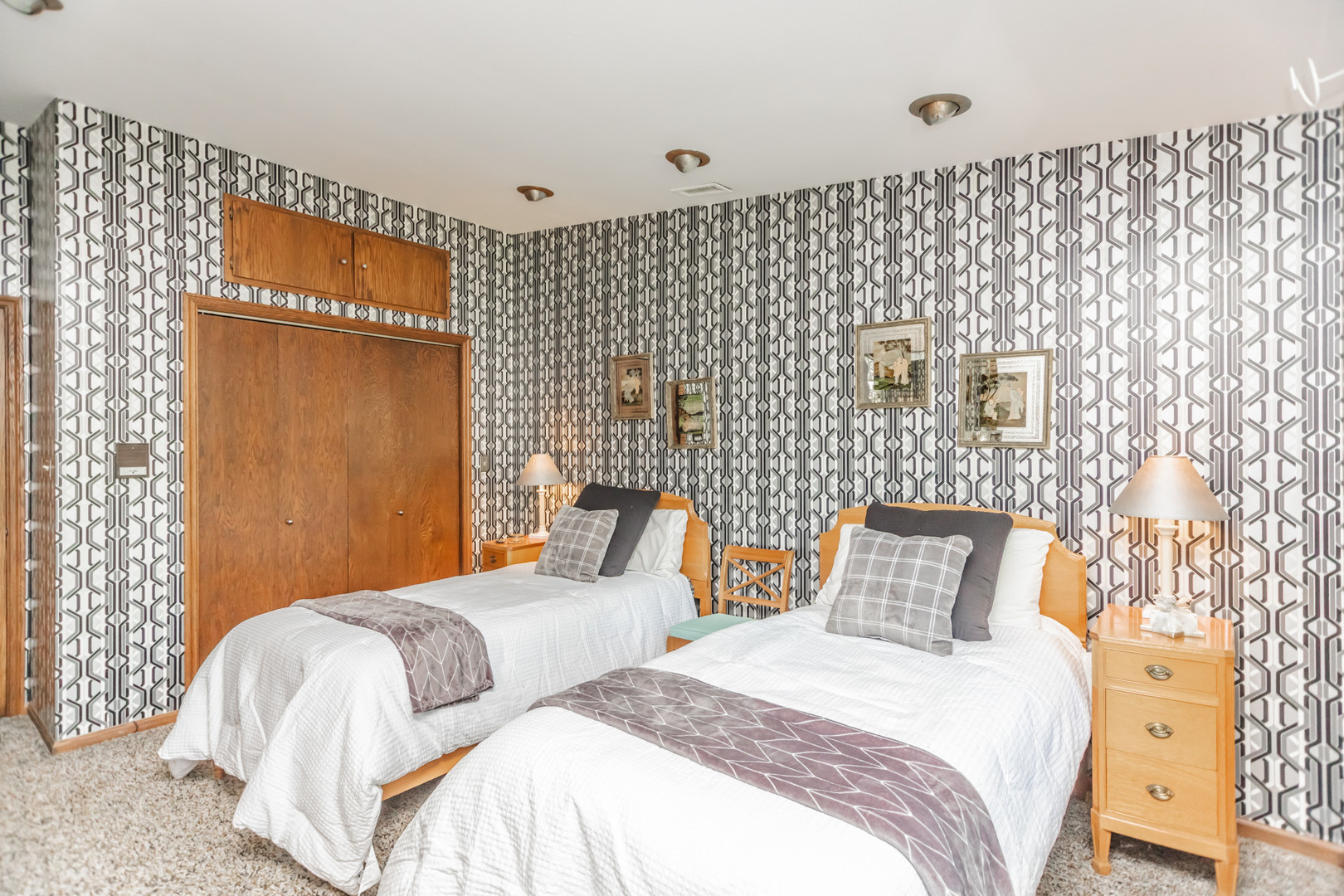 8080 Wolf Road Burr Ridge, IL 60527 - Photo 45 of 73