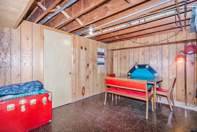 $1,199,900 | 8080 Wolf Road, Burr Ridge, IL 60527