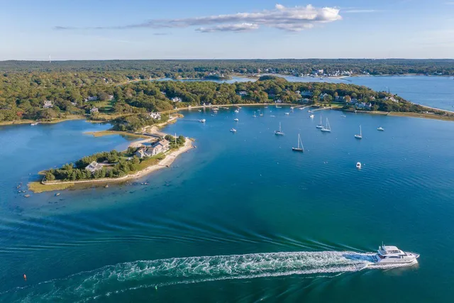 $10,900,000 | 75 Winsor Road, Cataumet, MA 02534