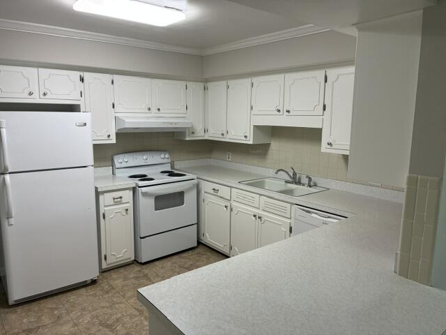 132 Greenbriar Road Lexington, KY 40503 - Photo 5 of 9 IMG_2628