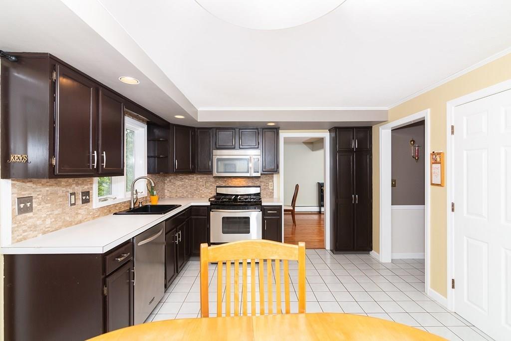 36 Raymond Way Ashland, MA 01721 - Photo 13 of 41 Gallery Image 13