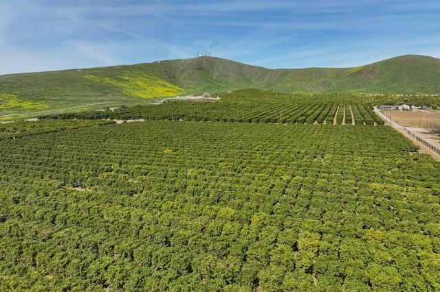 $3,771,725 | 0 West Reid Avenue, Porterville, CA 93257