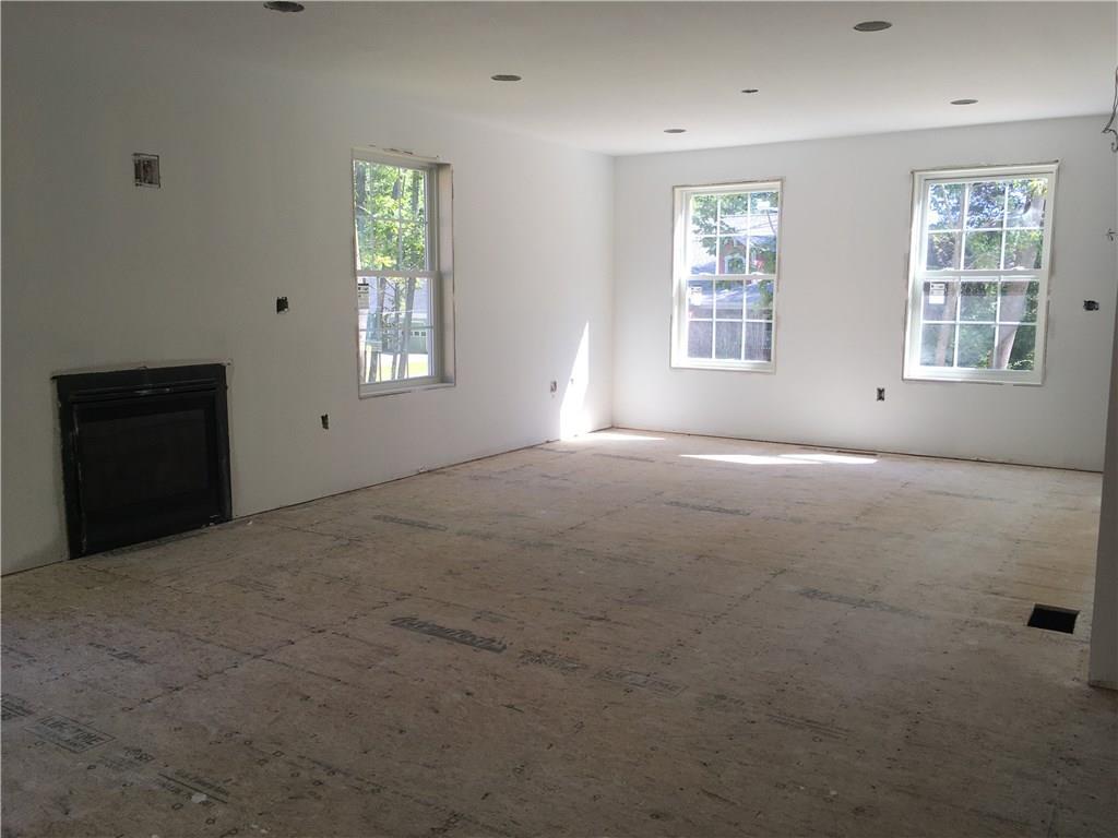 24 Ferncroft Road York, ME 03909 - Photo 7 of 21 Large and bright living room with...