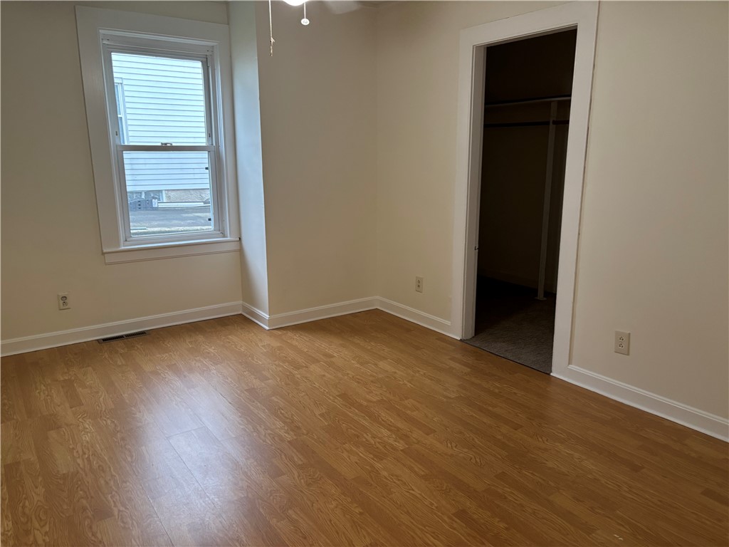 9 York Avenue Westerly, RI 02891 - Photo 4 of 10