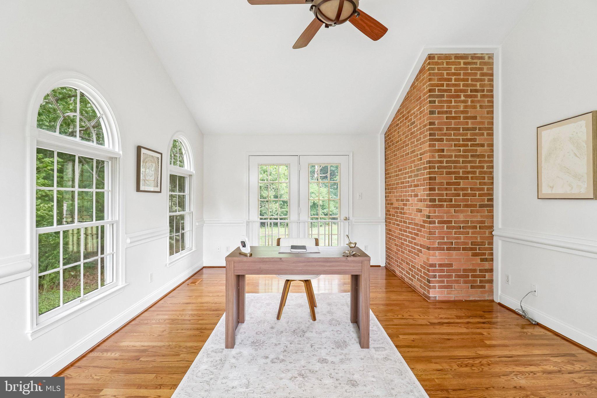 4940 Bryantown Road Waldorf, MD 20601 - Photo 24 of 102 Cathedral ceilings