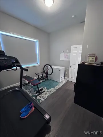 $1,425 | 1986 South Park Avenue, Buffalo, NY 14220