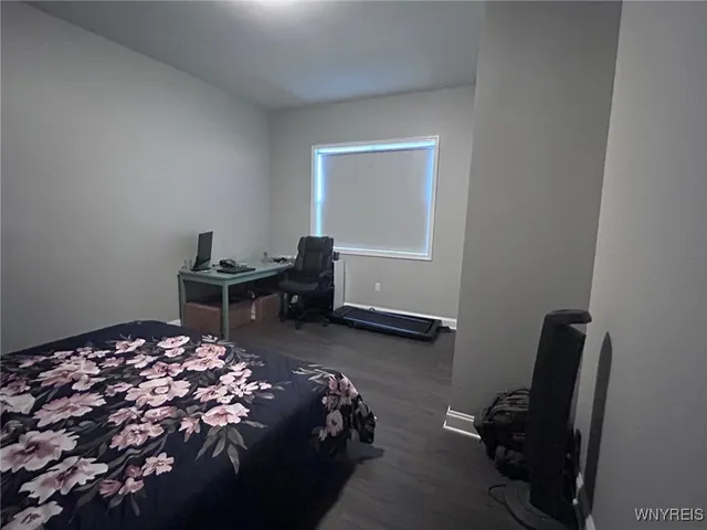 $1,425 | 1986 South Park Avenue, Buffalo, NY 14220