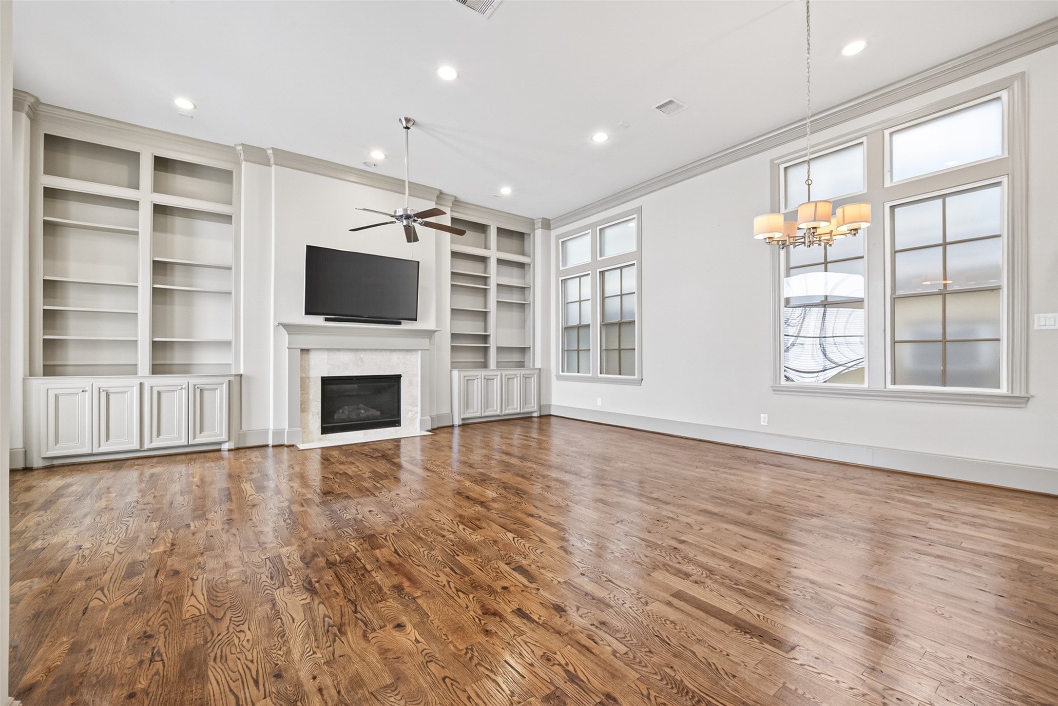 308 West Bell Street Houston, TX 77019 - Photo 28 of 50