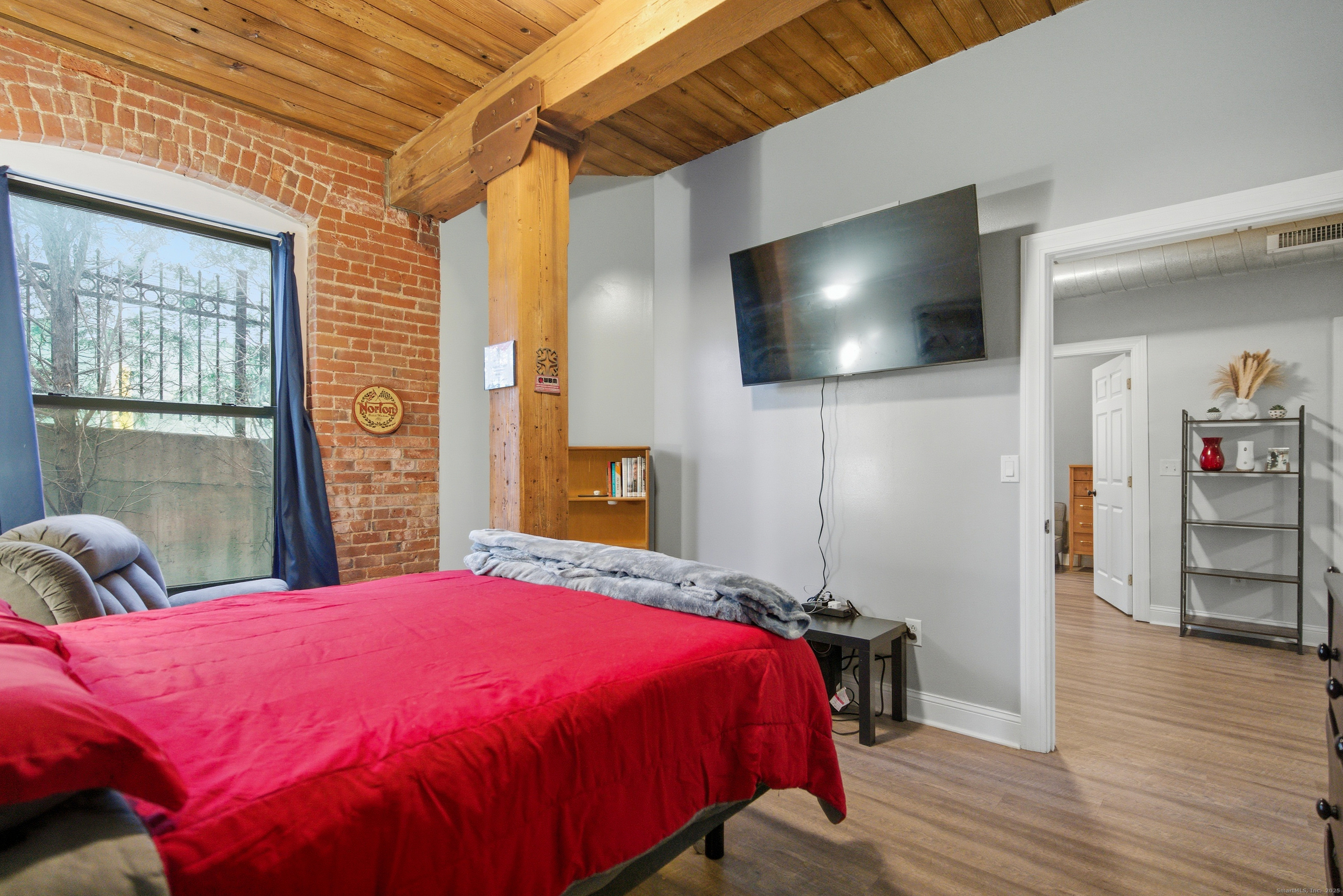 145 Canal Street East, Unit 2 Shelton, CT 06484 - Photo 15 of 32