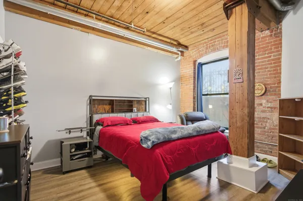 $289,900 | 145 Canal Street East, Unit 2, Shelton, CT 06484