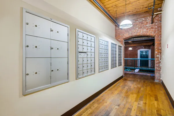 $289,900 | 145 Canal Street East, Unit 2, Shelton, CT 06484