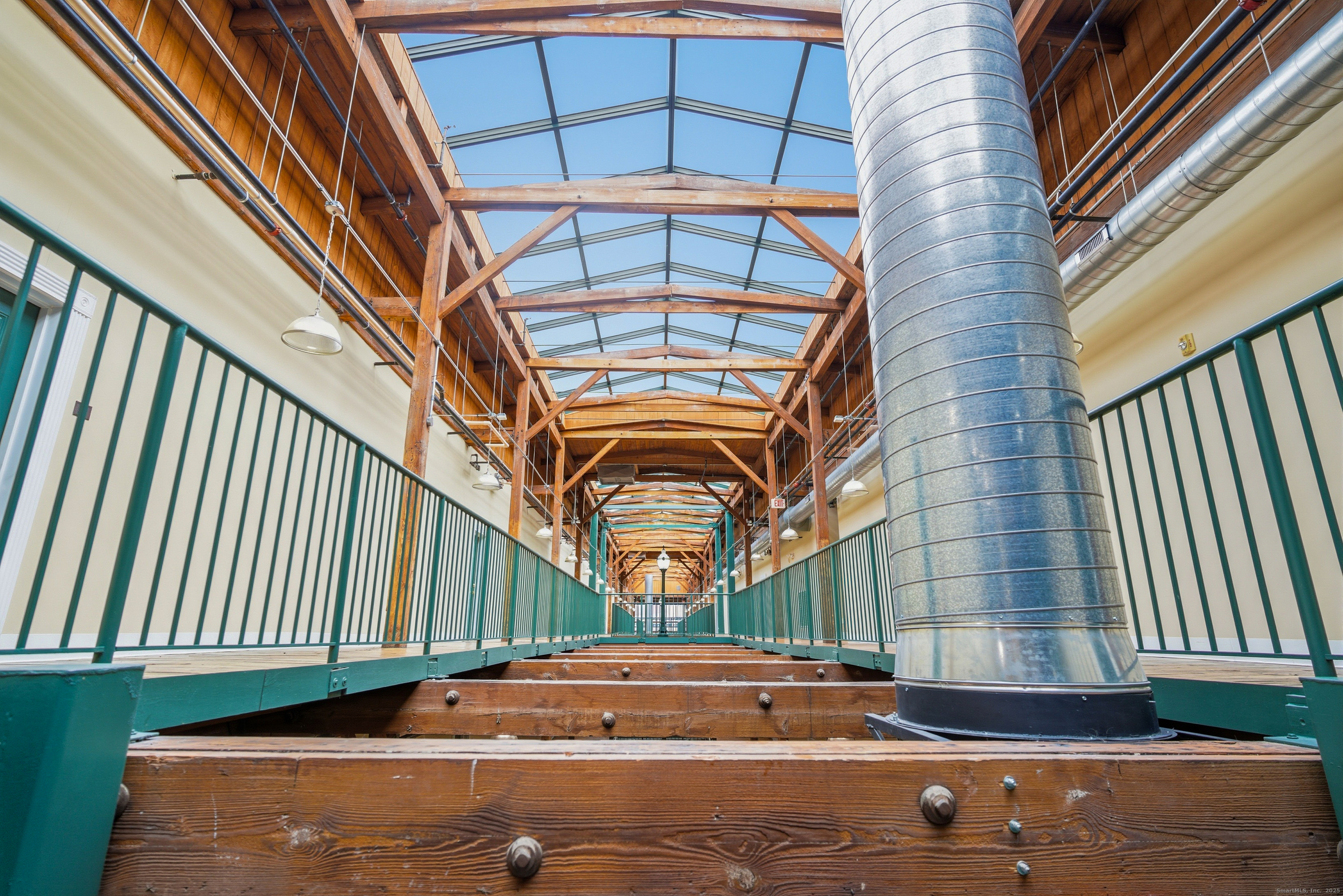 145 Canal Street East, Unit 2 Shelton, CT 06484 - Photo 4 of 32