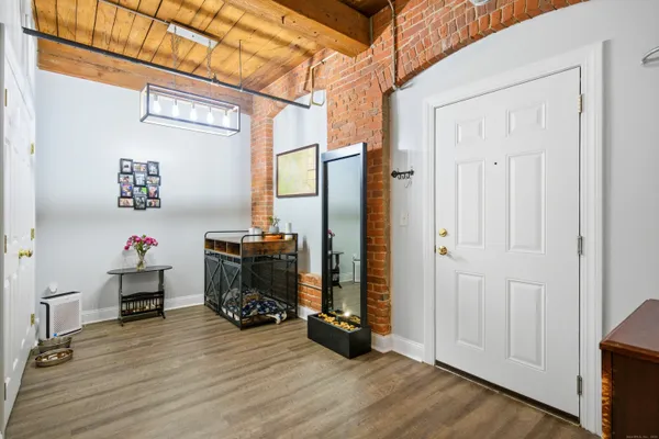 $289,900 | 145 Canal Street East, Unit 2, Shelton, CT 06484