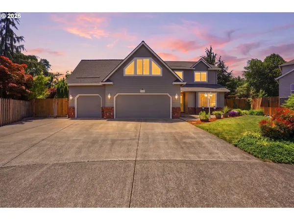 $629,000 | 11798 South Mahogany Court, Oregon City, OR 97045