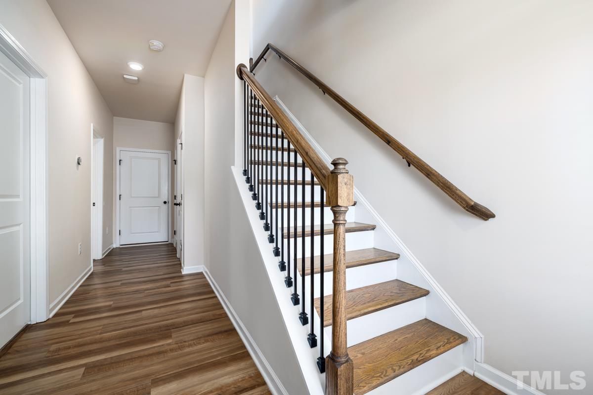 2909 Sunflower Road Apex, NC 27502 - Photo 7 of 45 Gallery Image 7