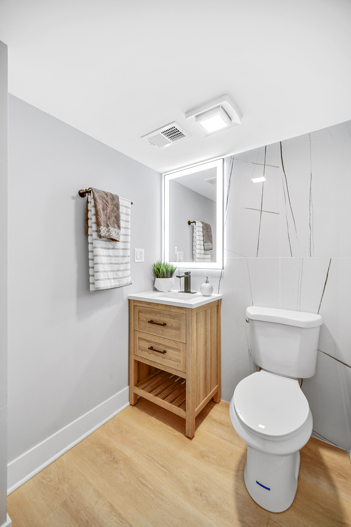 500 Huehl Road Northbrook, IL 60062 - Photo 17 of 23 Gallery Image 17