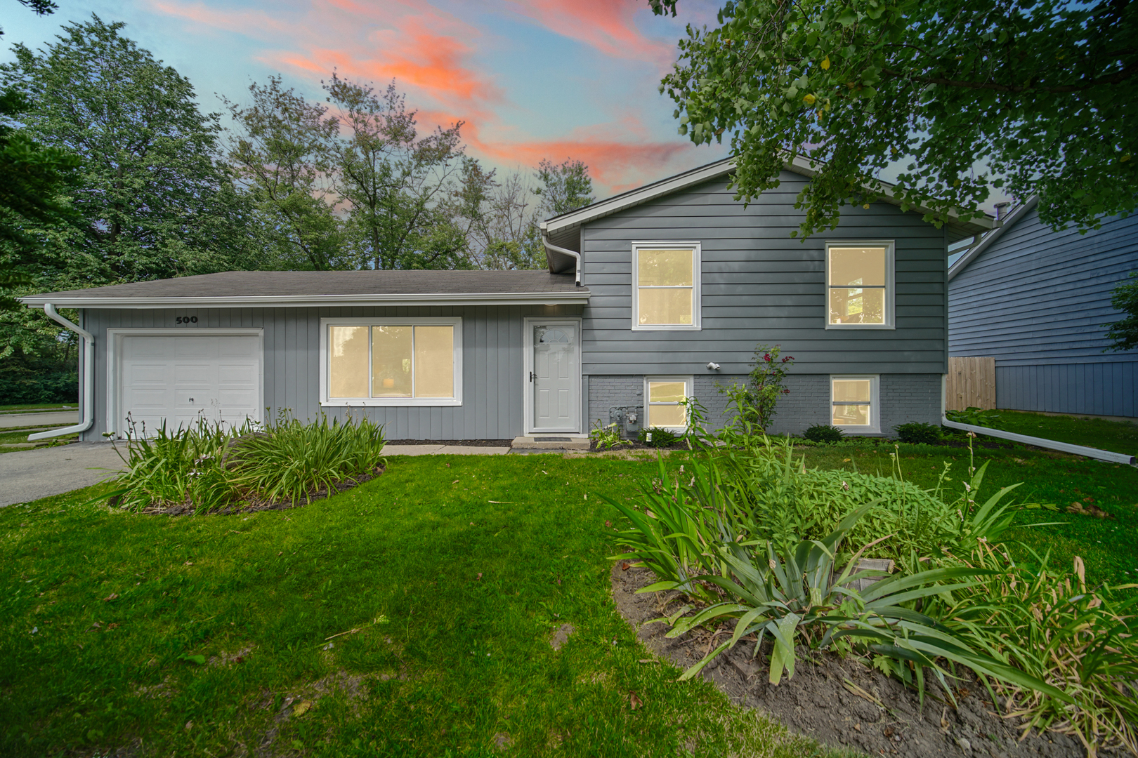 500 Huehl Road Northbrook, IL 60062 - Photo 2 of 23 Gallery Image 2