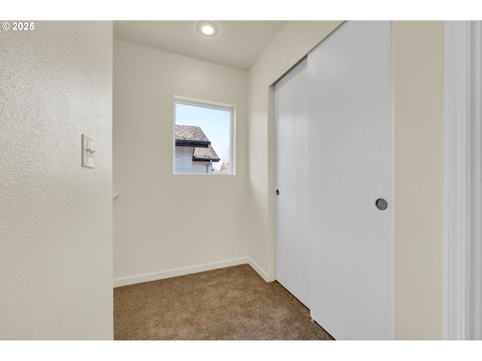 1671 Riley Lane Eugene, OR 97402 - Photo 24 of 48 Den/Office