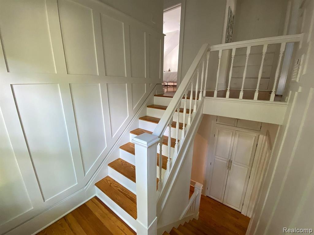 23903 Farmington Road Farmington, MI 48336 - Photo 14 of 22