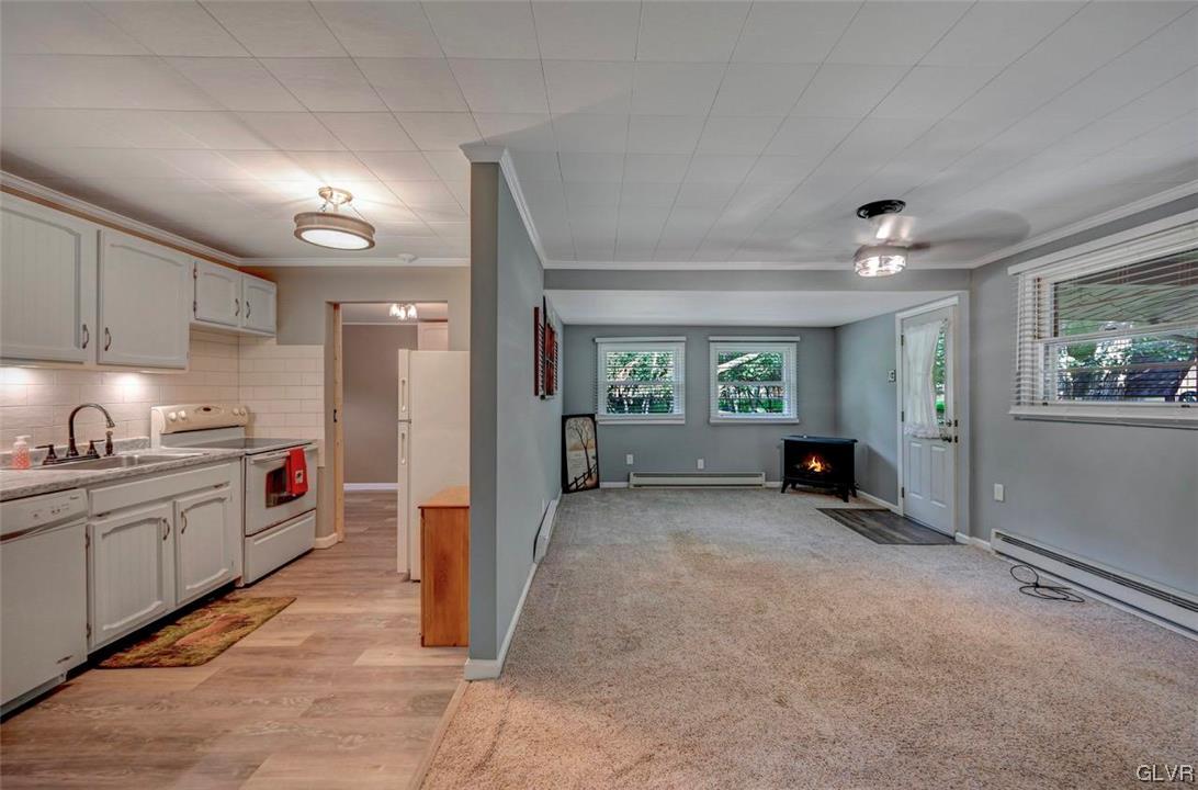118 Shortridge Road Albrightsville, PA 18210 - Photo 10 of 28 Living Room leading into the Kitchen & Dining Room