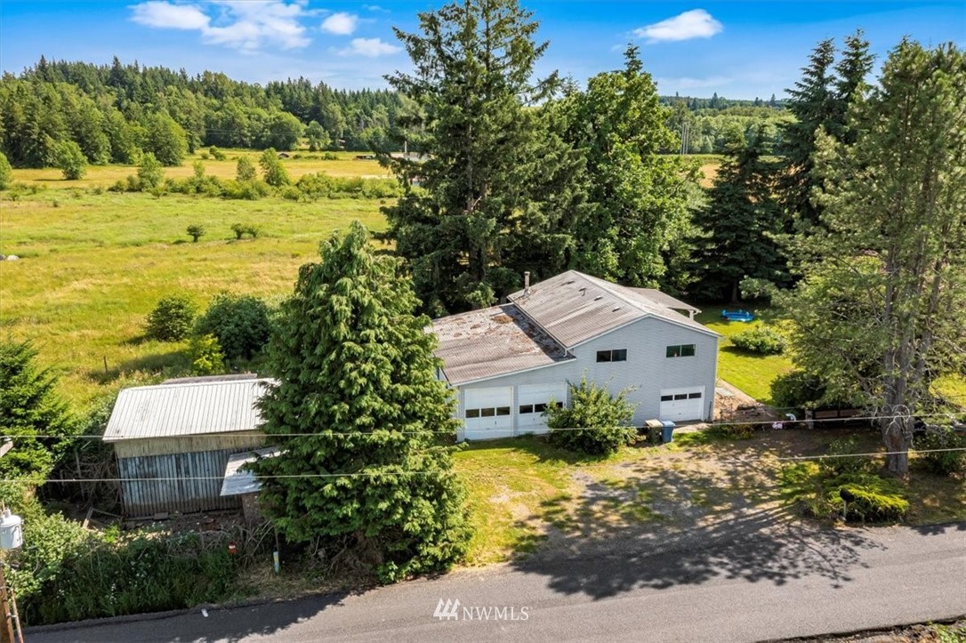 106 Walhaupt Road Onalaska, WA 98570 - Photo 2 of 35 Gallery Image 2