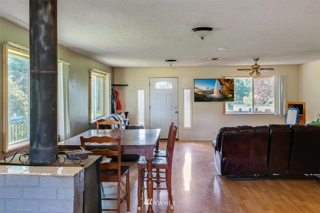 106 Walhaupt Road Onalaska, WA 98570 - Photo 16 of 35 Gallery Image 16
