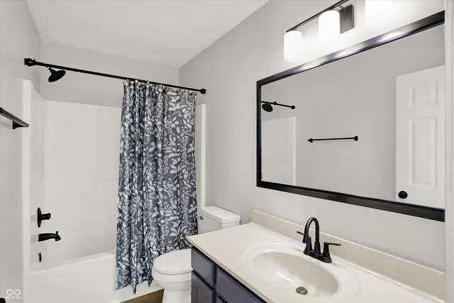 $349,900 | 45 Markleville Lane, Westfield, IN 46074