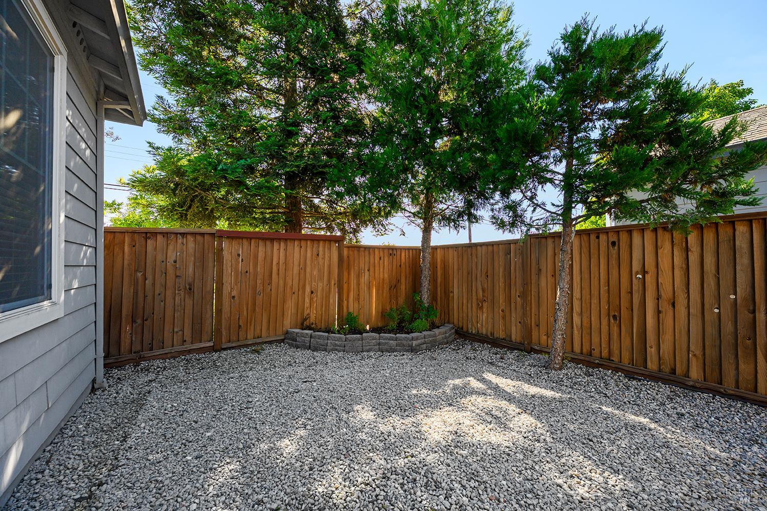 1707 St Anthony Way Santa Rosa, CA 95404 - Photo 27 of 33