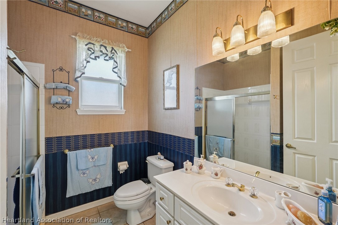 107 Orange Road Northeast Lake Placid, FL 33852 - Photo 31 of 47 Bathroom 3