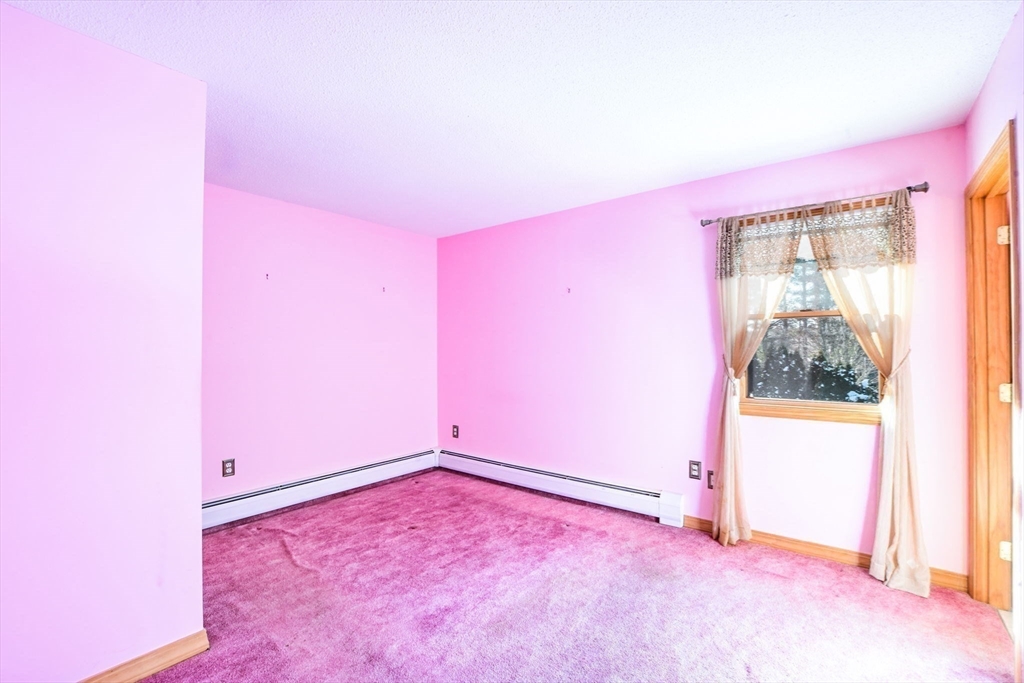 7 Randall Road Rochester, MA 02770 - Photo 17 of 37