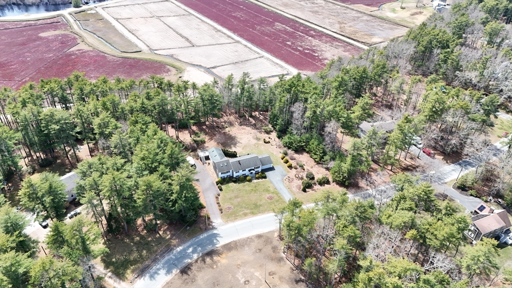 7 Randall Road Rochester, MA 02770 - Photo 4 of 37